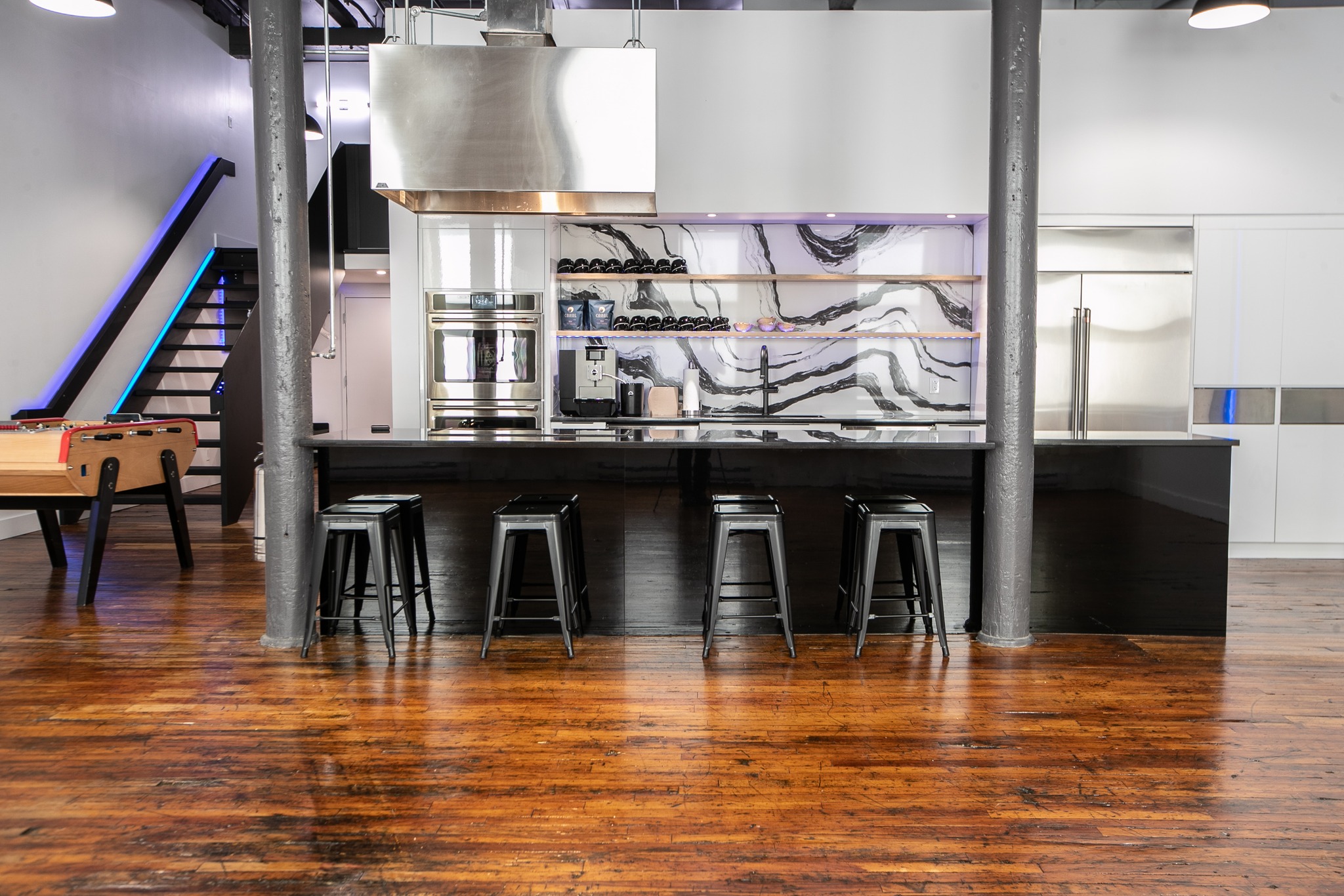 Bar et cuisine moderne